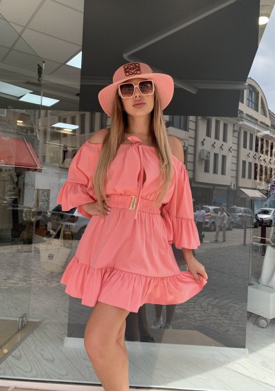 Дизайнерска къса рокля в разкошен розов цвят
